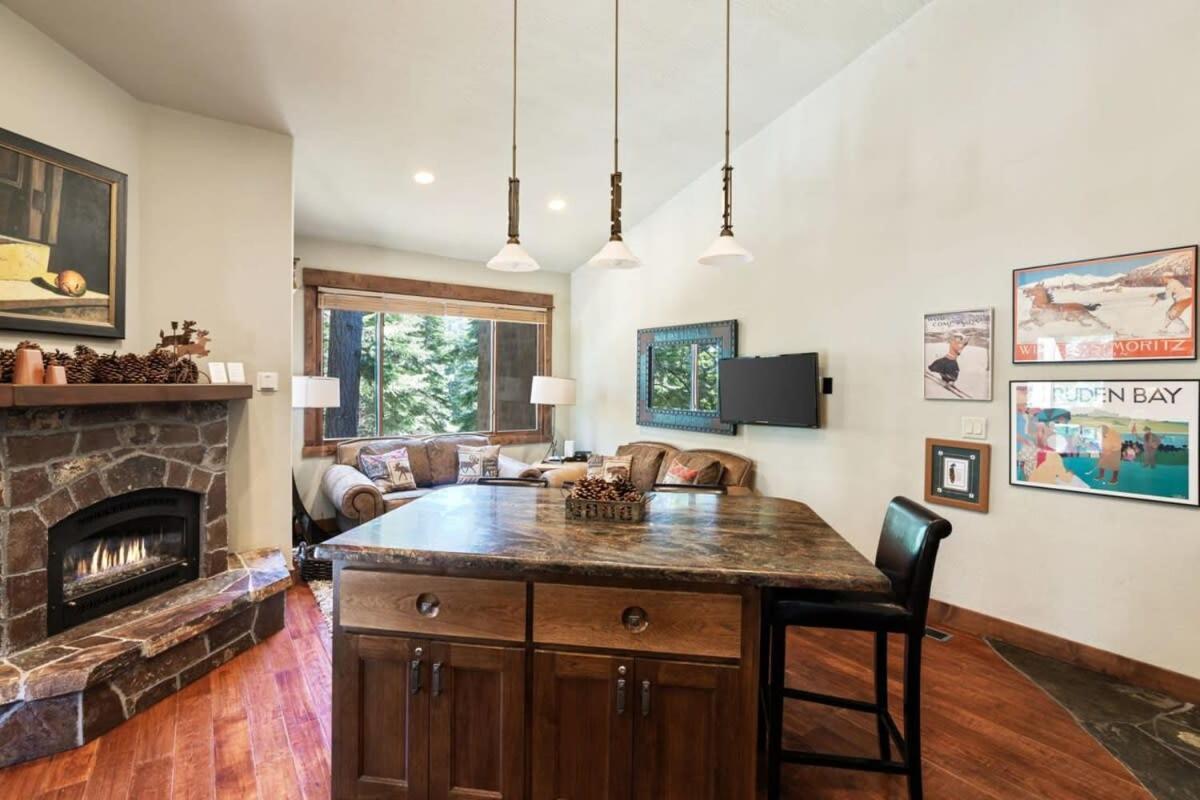 Northstar Ski In Ski Out 2Br Condo Truckee Buitenkant foto